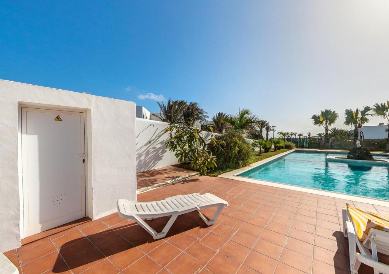 B16-Duplex Luminoso+ Piscina A 150 M Del Mar Apartment Charco del Palo Bagian luar foto